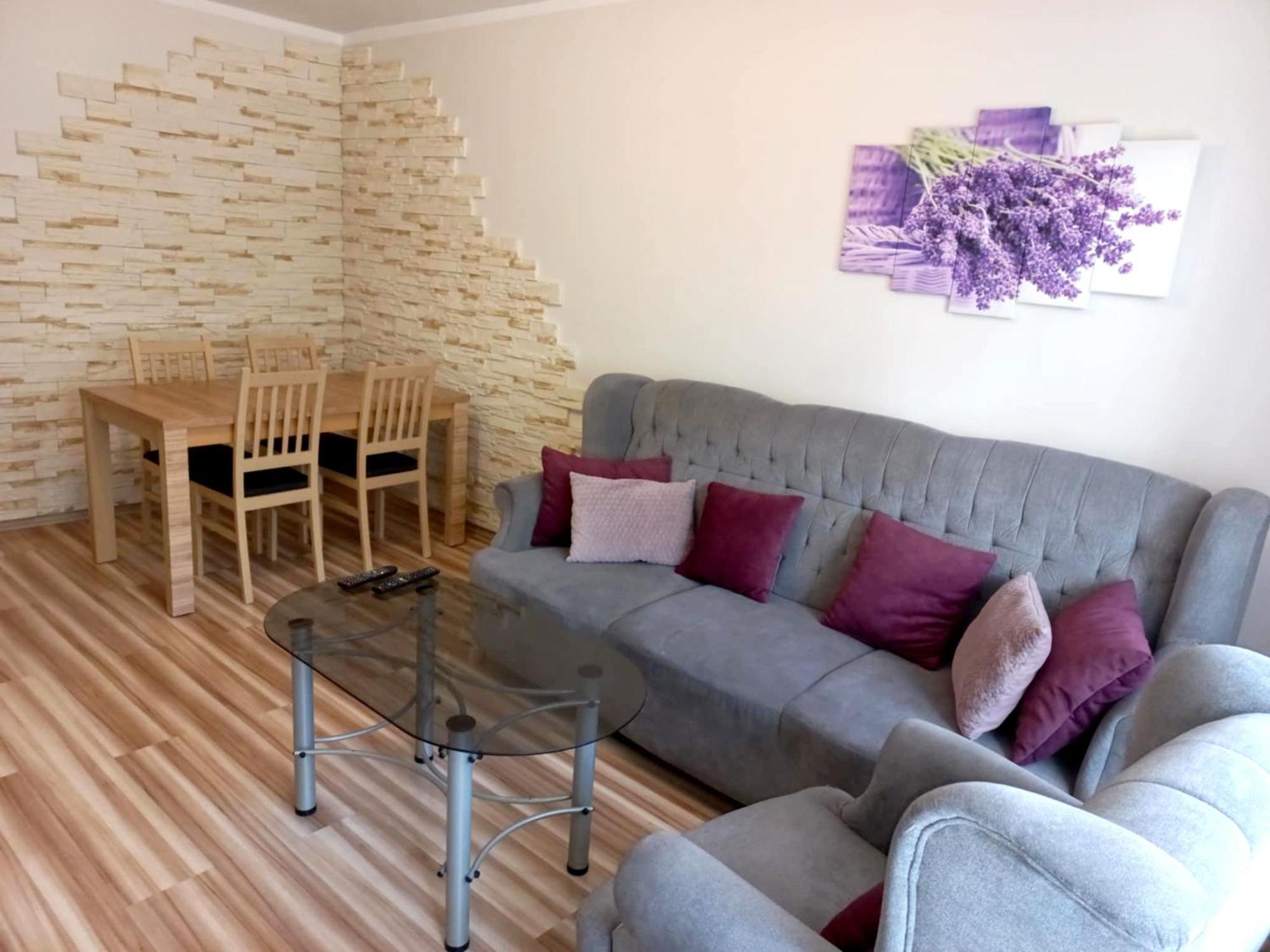 Apartament M-5 - 74M2 - Free Parking Częstochowa Exterior foto